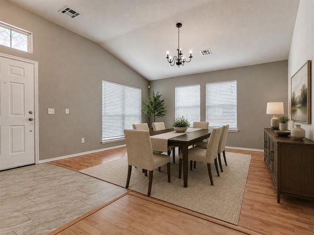 10333 Buccaneer Drive, Oklahoma City, OK 73159