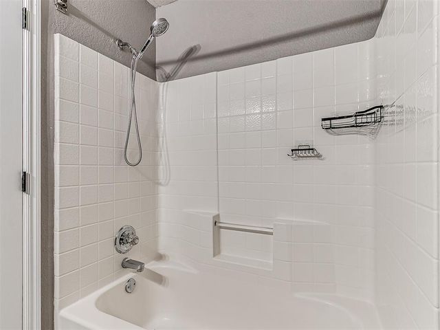 10333 Buccaneer Drive, Oklahoma City, OK 73159