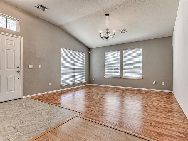 10333 Buccaneer Drive, Oklahoma City, OK 73159