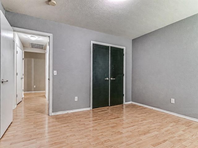 10333 Buccaneer Drive, Oklahoma City, OK 73159
