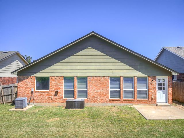 10333 Buccaneer Drive, Oklahoma City, OK 73159