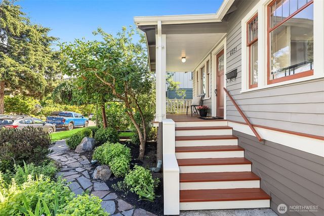 6051 6th Avenue NW, Seattle, WA 98107