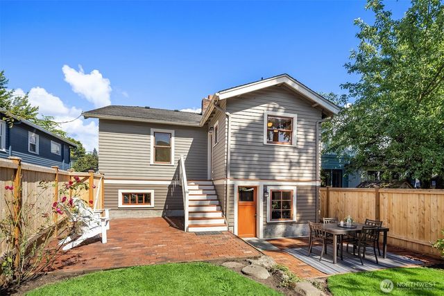 6051 6th Avenue NW, Seattle, WA 98107