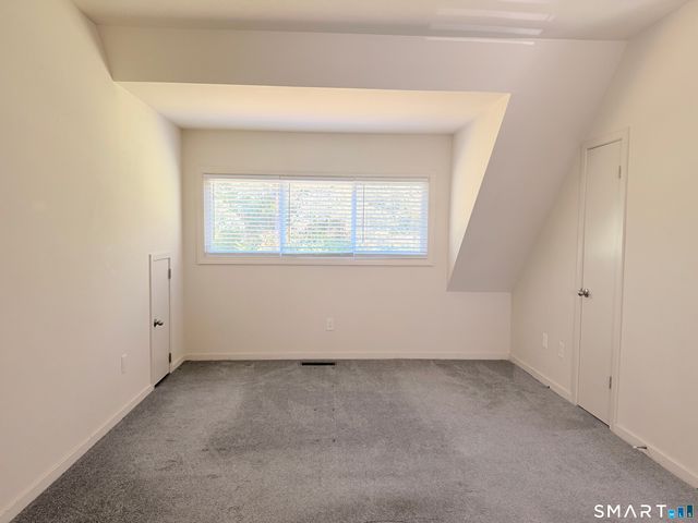 86 Montoya Drive 86, Branford, CT 06405