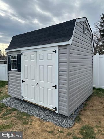 14 MIRY BROOK RD, Hamilton, NJ 08690