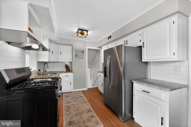 14 MIRY BROOK RD, Hamilton, NJ 08690