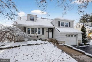 14 MIRY BROOK RD, Hamilton, NJ 08690