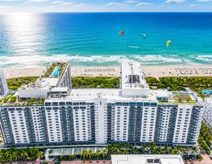2301 Collins Ave PH22, Miami Beach, FL 33139