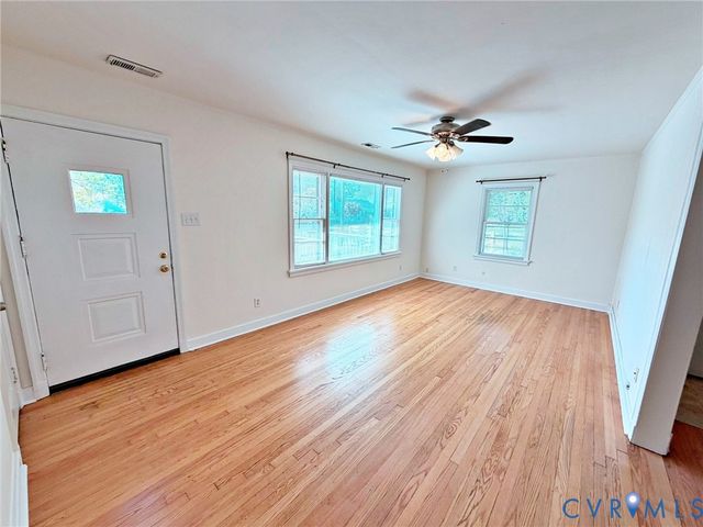 4838 Stanley Dr, North Chesterfield, VA 23234