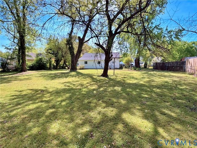 4838 Stanley Dr, North Chesterfield, VA 23234