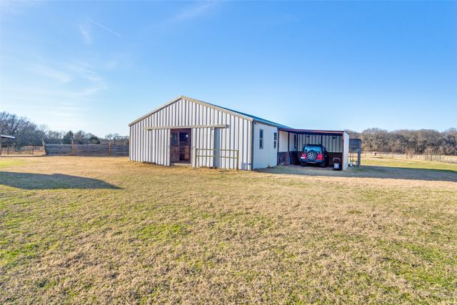 10833 Fm 916, Grandview, TX 76050