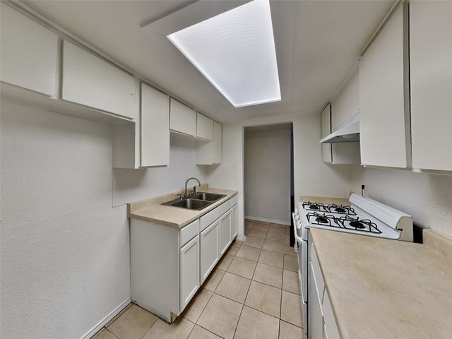 2503 Roberts Circle, Arlington, TX 76010