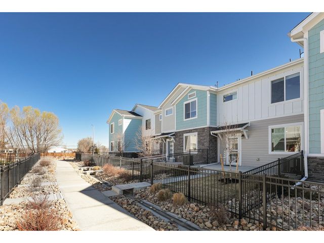 610 Stonebridge Dr, Longmont, CO 80503