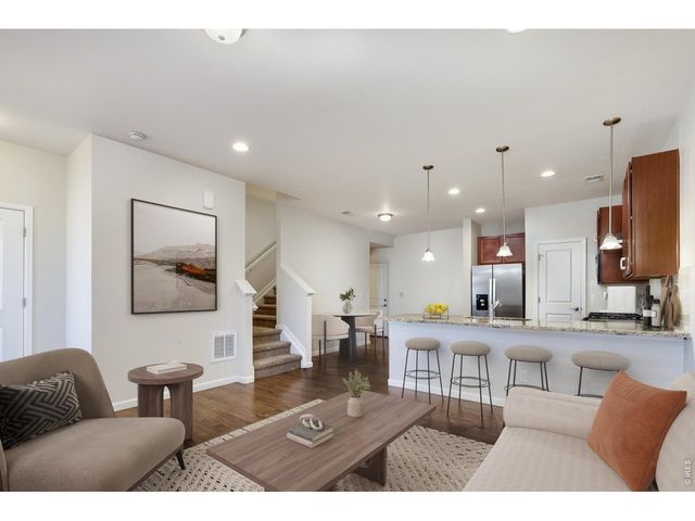 610 Stonebridge Dr, Longmont, CO 80503