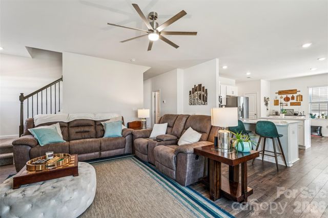162 Giant Oak Avenue, Statesville, NC 28677