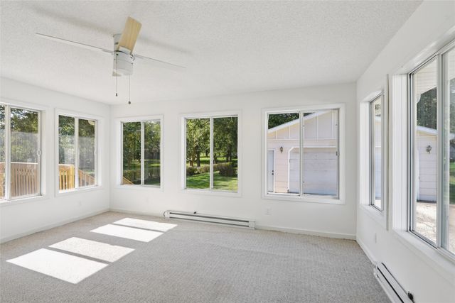 509 S F Street, Indianola, IA 50125