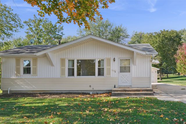 509 S F Street, Indianola, IA 50125