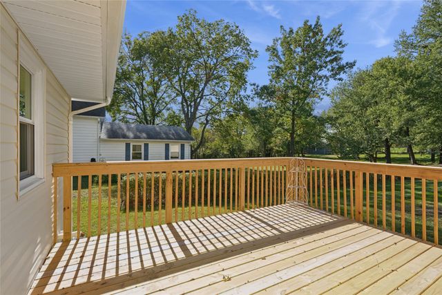 509 S F Street, Indianola, IA 50125