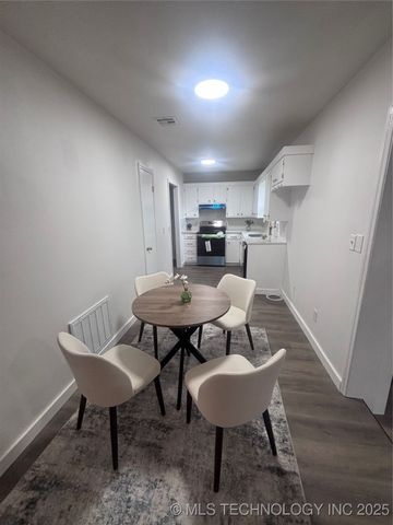 4811 S 89th East Place, Tulsa, OK 74145