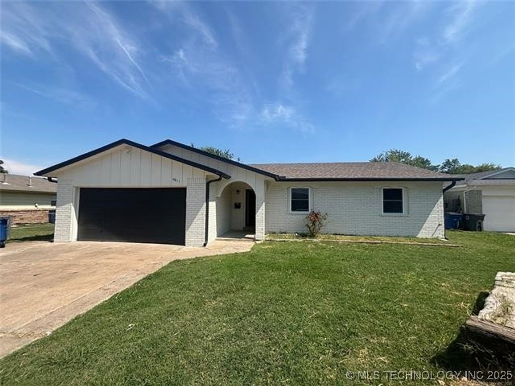 4811 S 89th East Place, Tulsa, OK 74145