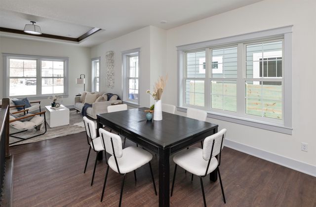 417 E Granger Avenue, Des Moines, IA 50315