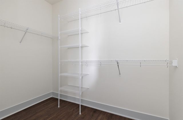 417 E Granger Avenue, Des Moines, IA 50315