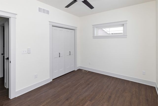 417 E Granger Avenue, Des Moines, IA 50315