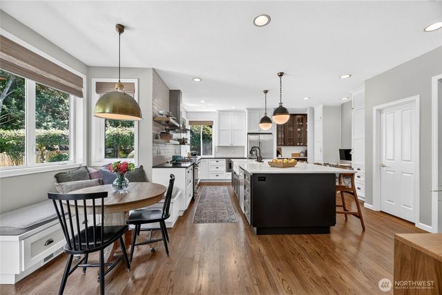 118 246th Way SE, Sammamish, WA 98074