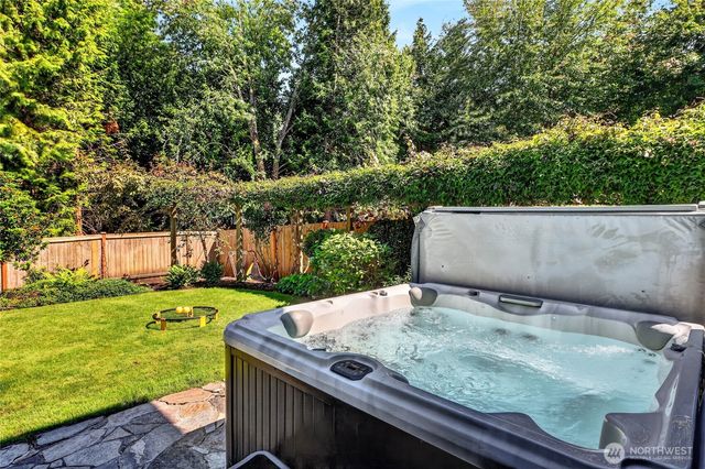 118 246th Way SE, Sammamish, WA 98074