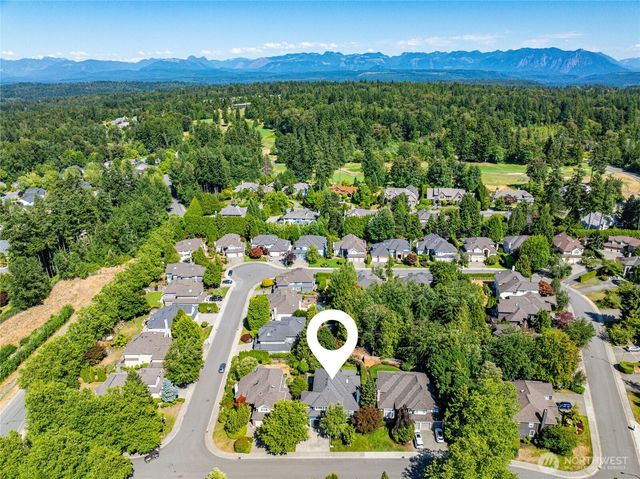 118 246th Way SE, Sammamish, WA 98074
