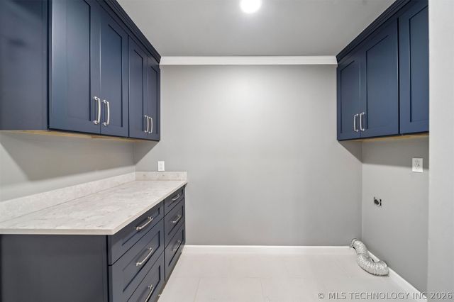 1863 E 57th Place, Tulsa, OK 74105