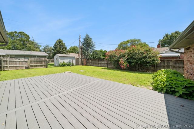 1863 E 57th Place, Tulsa, OK 74105