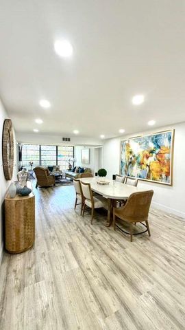 1721 Whitehall Dr 101, Davie, FL 33324