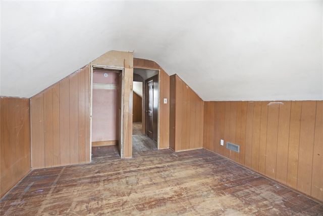 10 Jones Street, Pawtucket, RI 02861