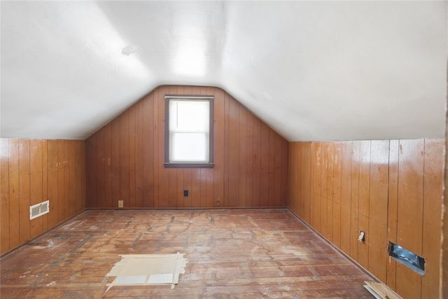 10 Jones Street, Pawtucket, RI 02861
