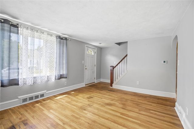 10 Jones Street, Pawtucket, RI 02861