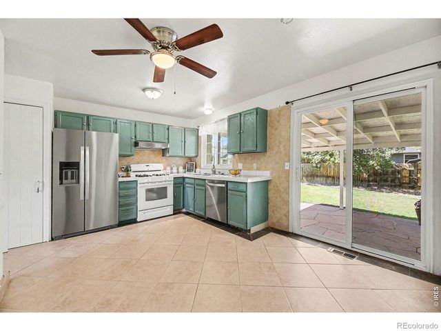 2401 Bowen Street, Longmont, CO 80501
