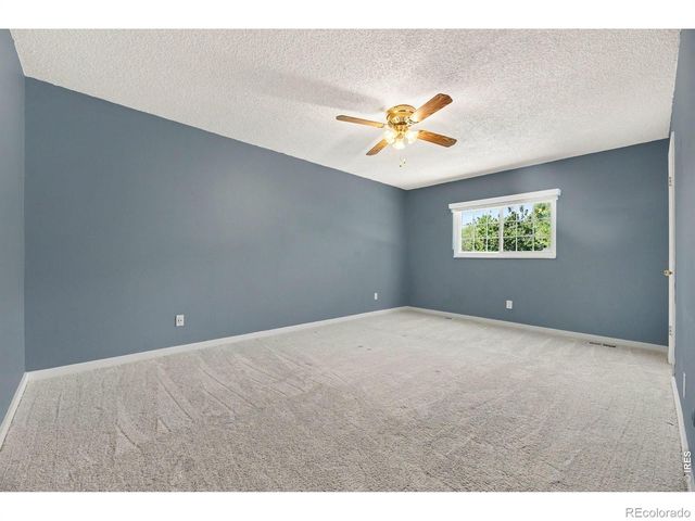 2401 Bowen Street, Longmont, CO 80501