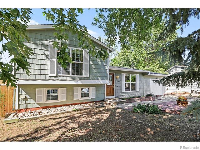 2401 Bowen Street, Longmont, CO 80501