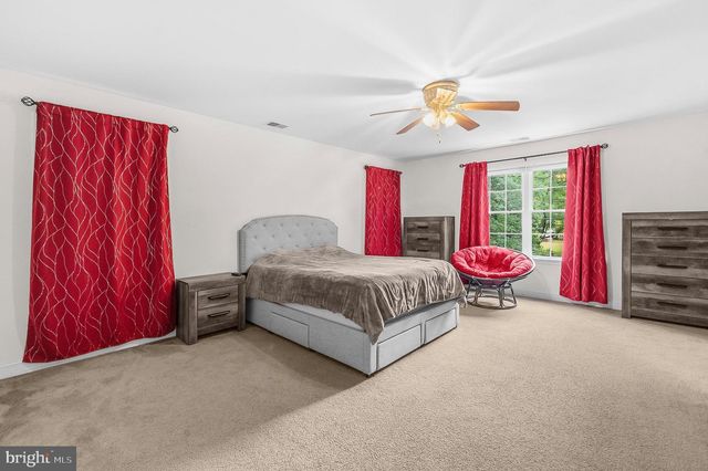 1210 PEKIN RD, Pasadena, MD 21122