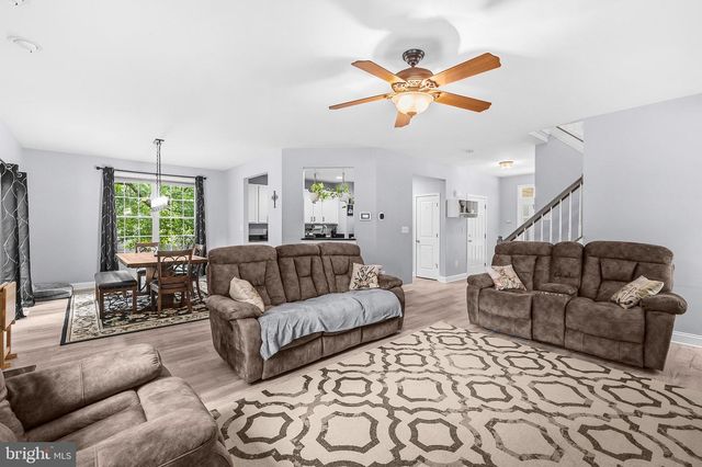 1210 PEKIN RD, Pasadena, MD 21122