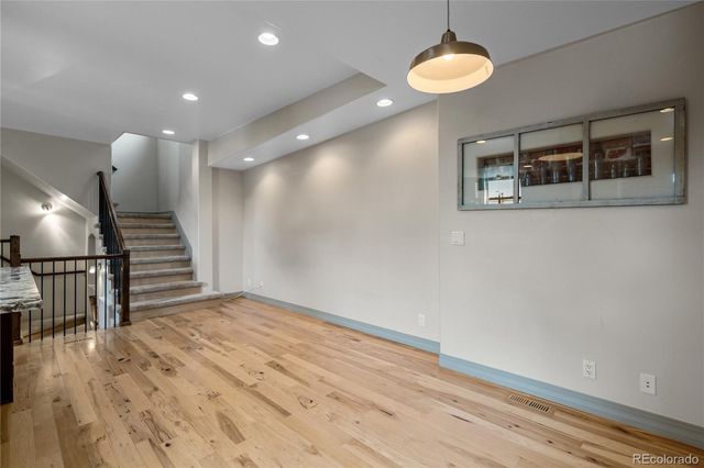 1275 S Clayton Street, Denver, CO 80210
