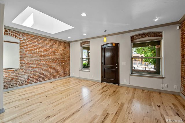 1275 S Clayton Street, Denver, CO 80210