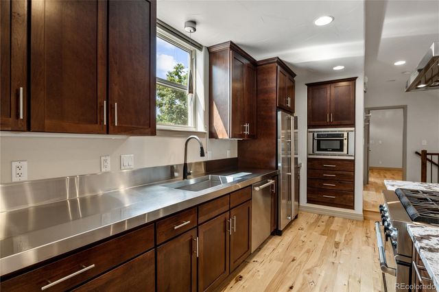 1275 S Clayton Street, Denver, CO 80210