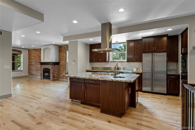 1275 S Clayton Street, Denver, CO 80210