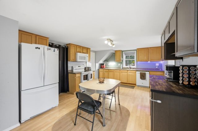 1502 2nd Avenue N, Moorhead, MN 56560