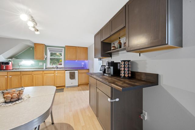 1502 2nd Avenue N, Moorhead, MN 56560