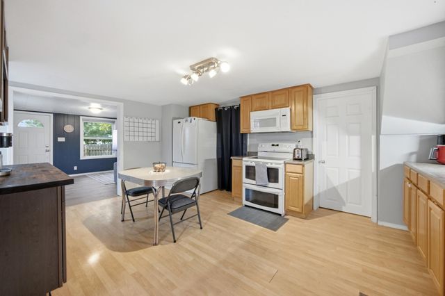 1502 2nd Avenue N, Moorhead, MN 56560