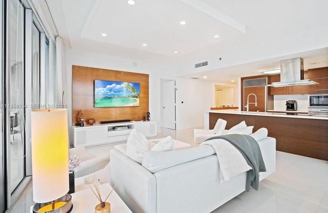 495 Brickell Ave 3301, Miami, FL 33131