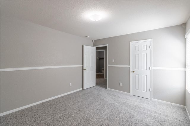 8006 Narrow Brook Way, Houston, TX 77016